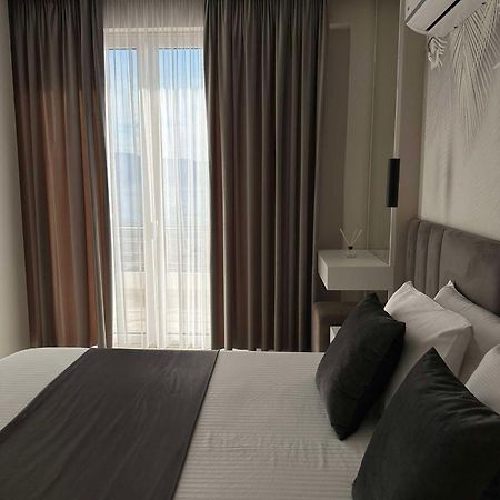 Sea View Apartment Luxury Vlore Luaran gambar