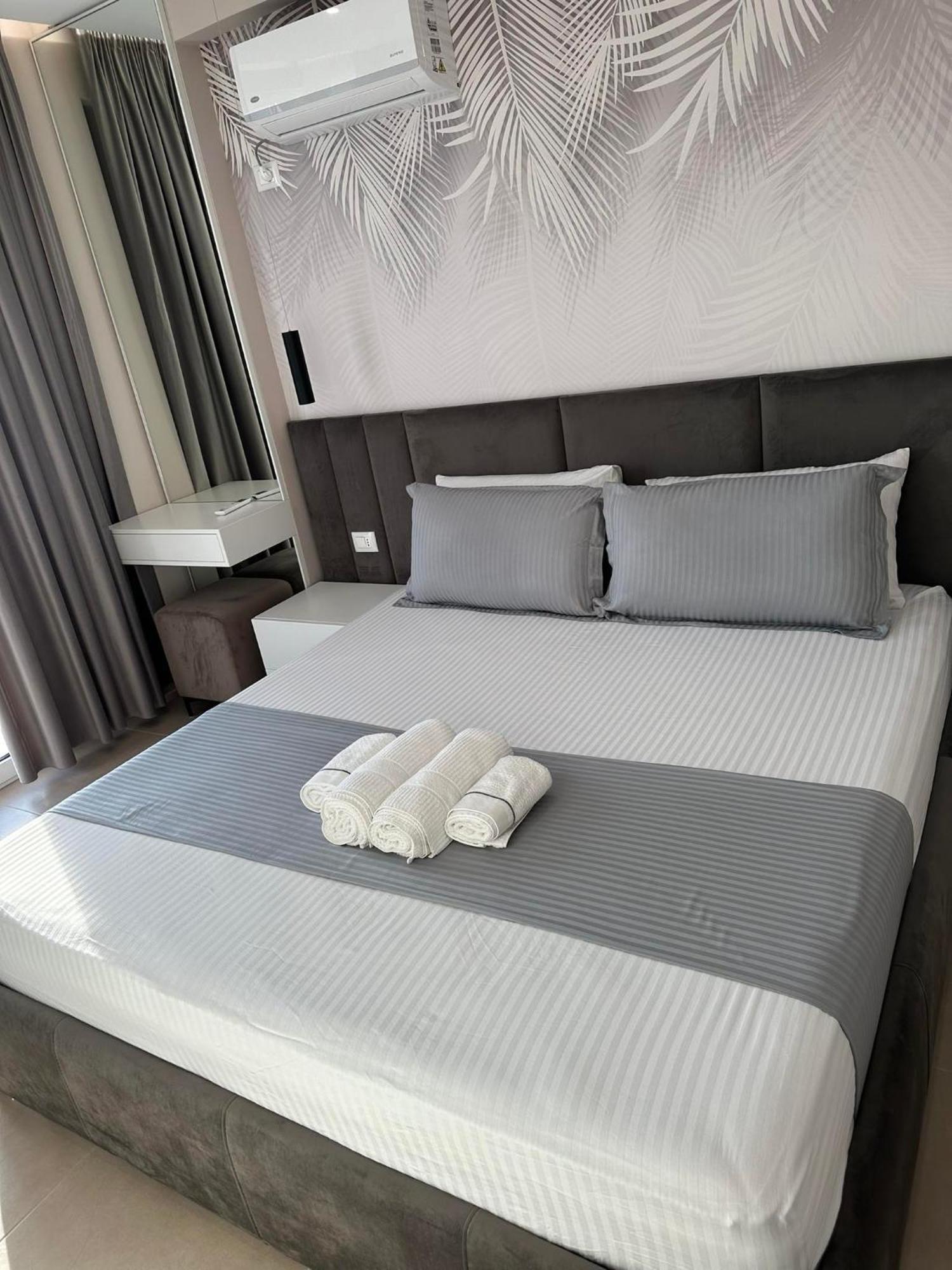 Sea View Apartment Luxury Vlore Luaran gambar