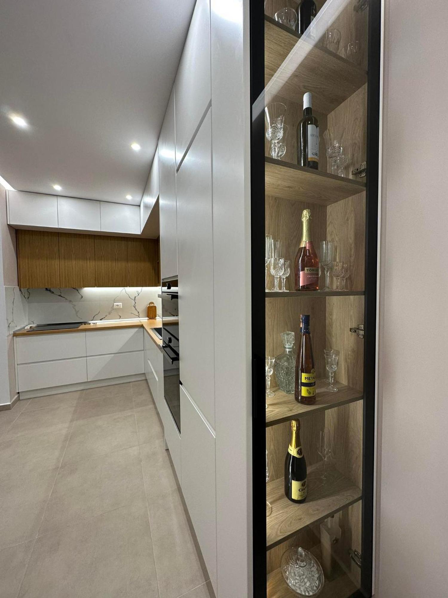 Sea View Apartment Luxury Vlore Luaran gambar