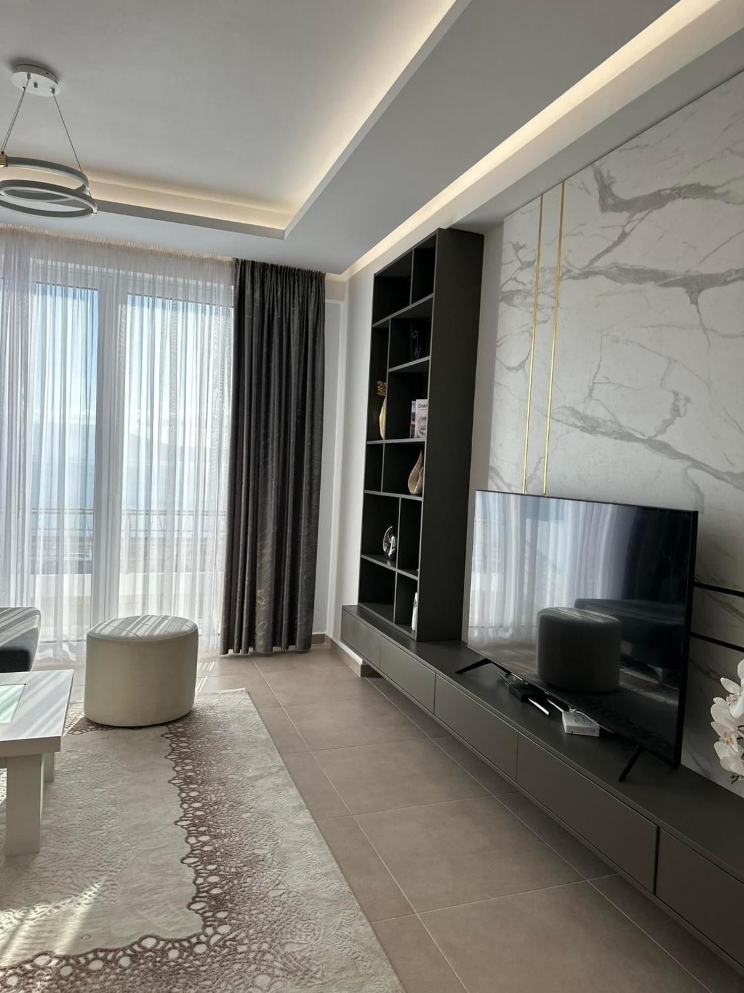Sea View Apartment Luxury Vlore Luaran gambar