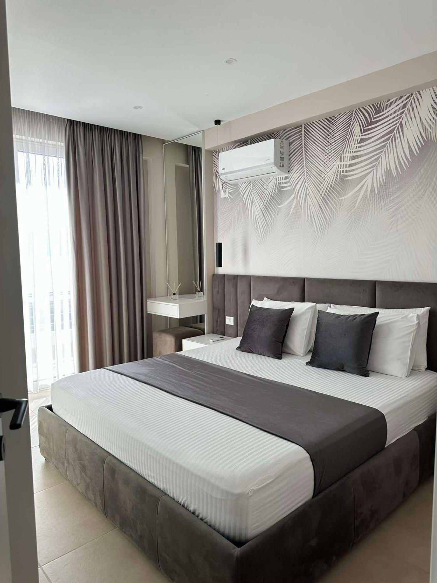 Sea View Apartment Luxury Vlore Luaran gambar